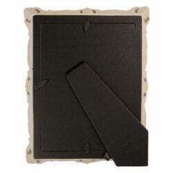 Kék képkeret barokk stílusú fehér díszítéssel