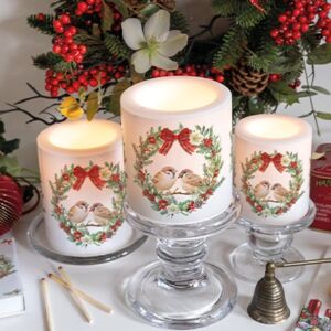 Sparrows in wreath